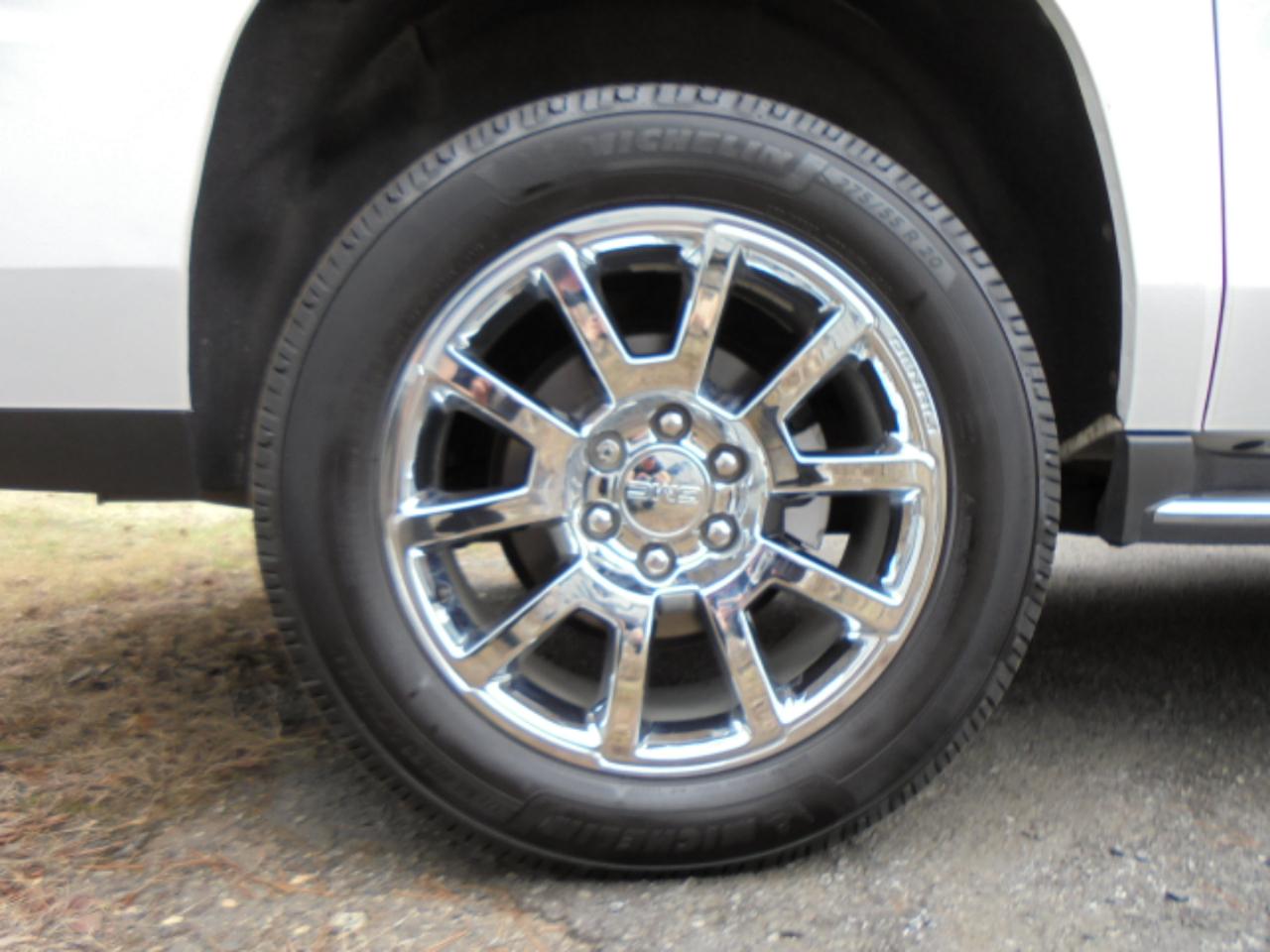 GMC Yukon XL 4WD 4dr Denali 2016