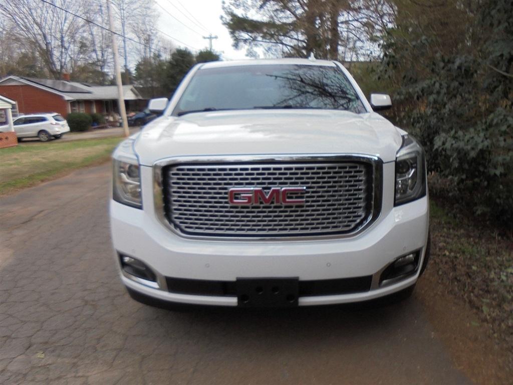 GMC Yukon XL 4WD 4dr Denali 2016