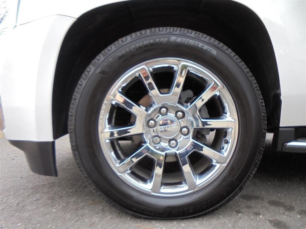 GMC Yukon XL 4WD 4dr Denali 2016