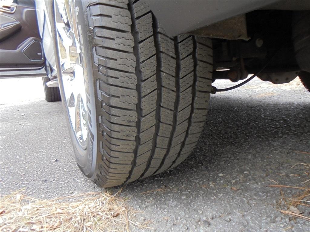 GMC Yukon XL 4WD 4dr Denali 2016