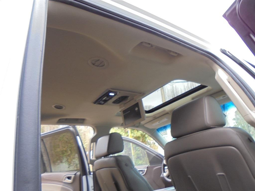 GMC Yukon XL 4WD 4dr Denali 2016