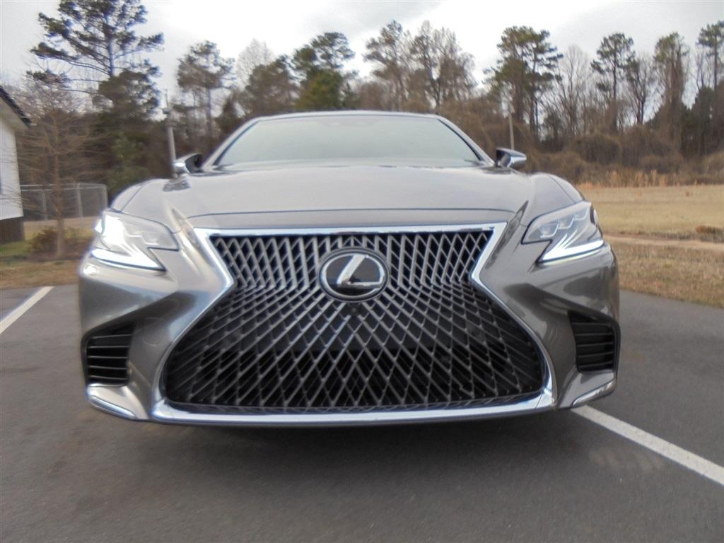 Lexus LS LS 500 RWD 2019