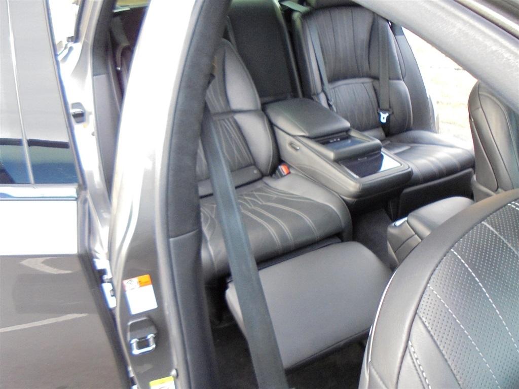 Lexus LS LS 500 RWD 2019