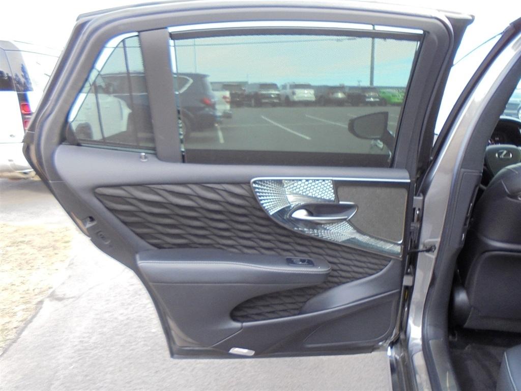 Lexus LS LS 500 RWD 2019