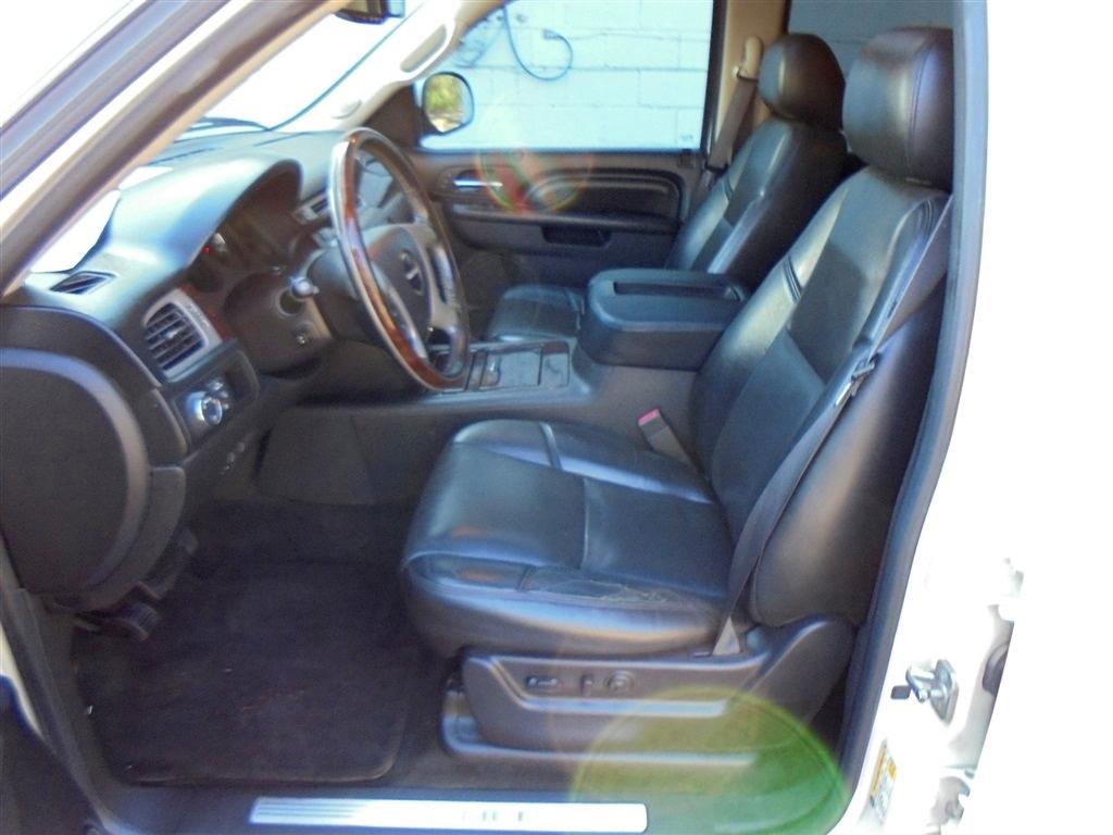 GMC Yukon Denali 2WD 2013