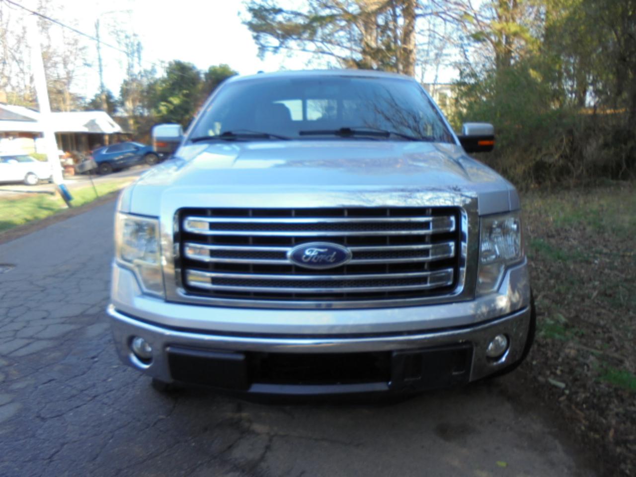 Ford F-150 2WD SuperCrew 145" Lariat 2013