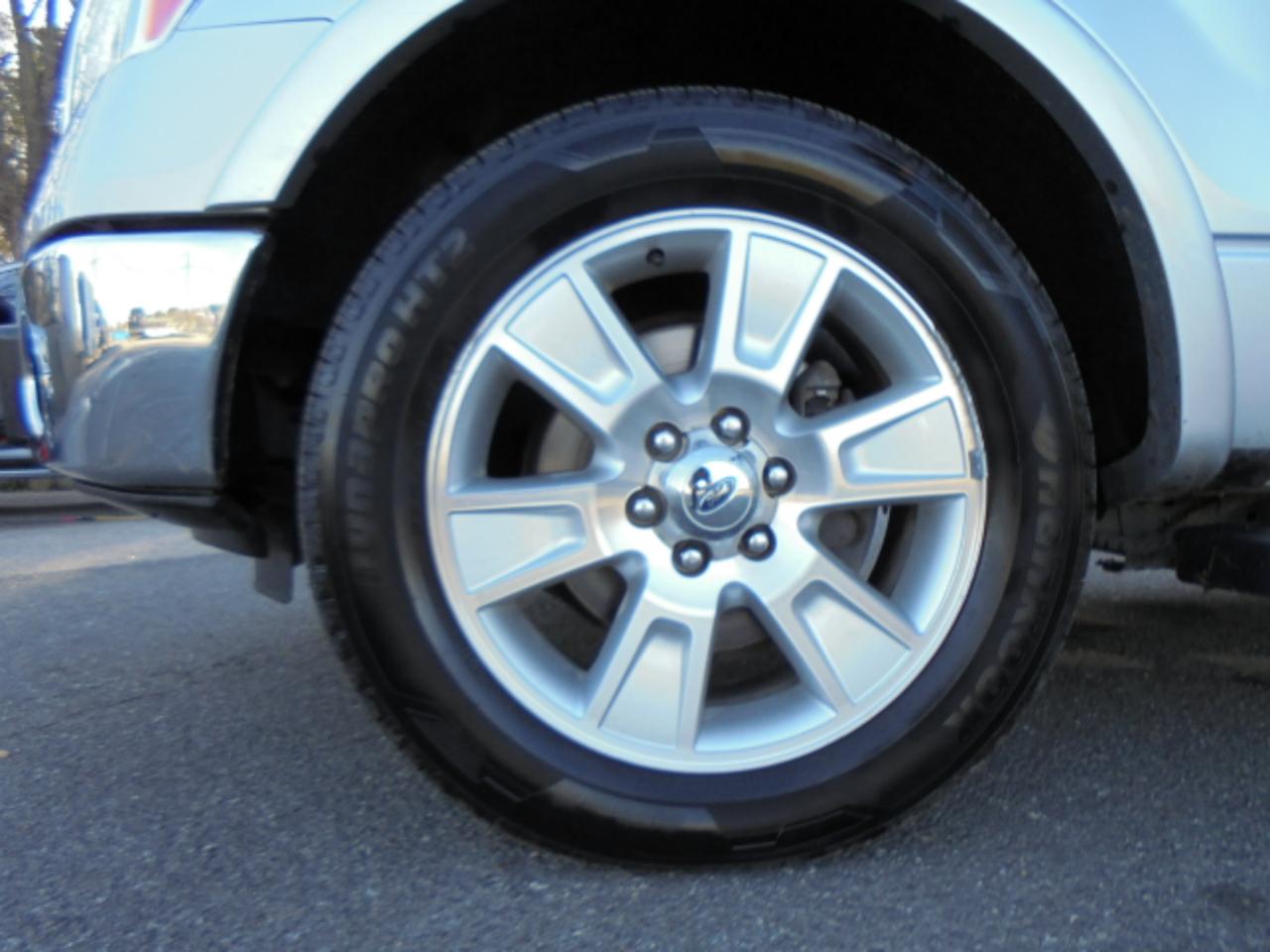 Ford F-150 2WD SuperCrew 145" Lariat 2013