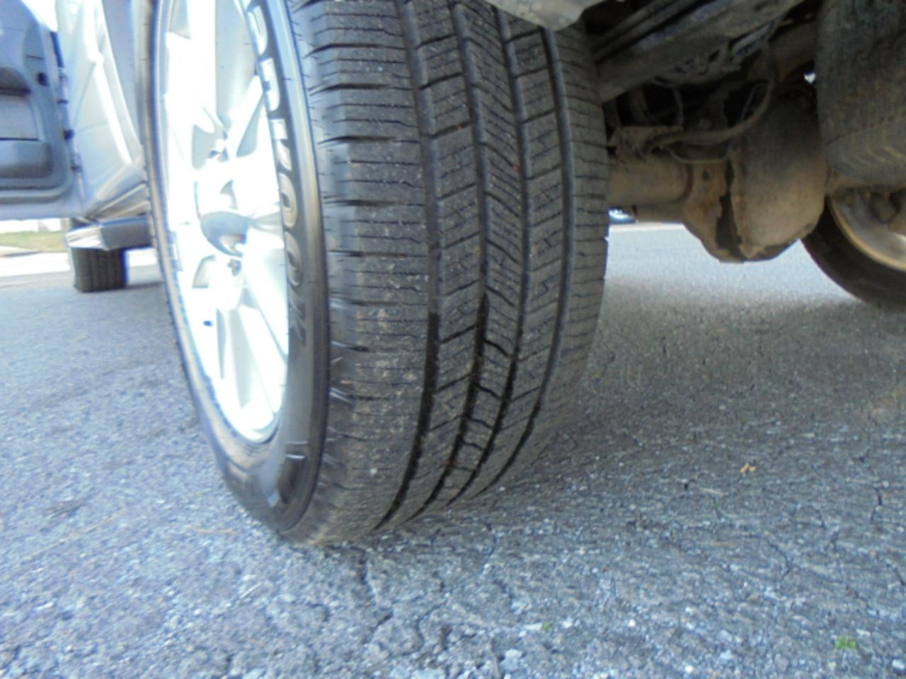 Ford F-150 2WD SuperCrew 145" Lariat 2013