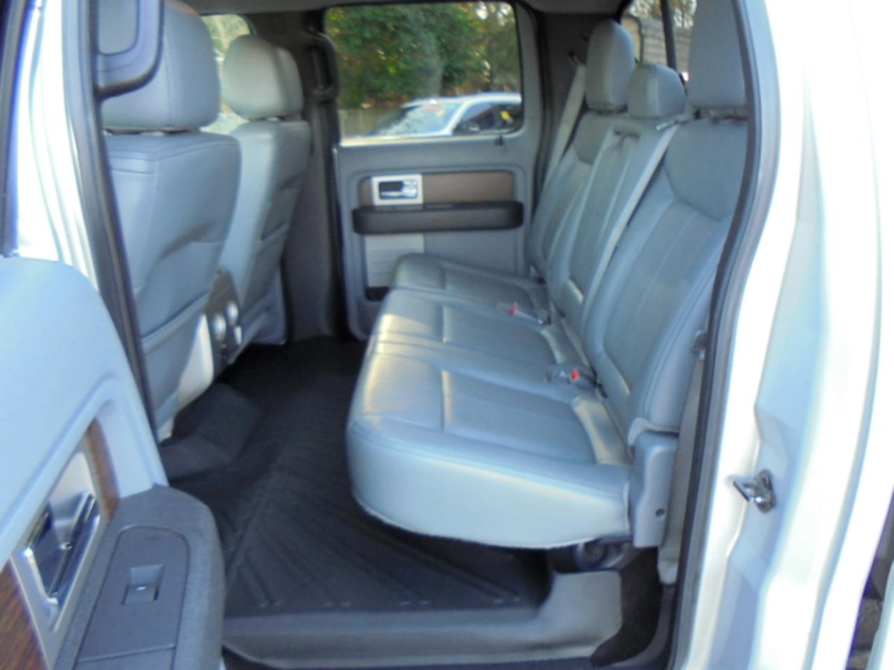 Ford F-150 2WD SuperCrew 145" Lariat 2013