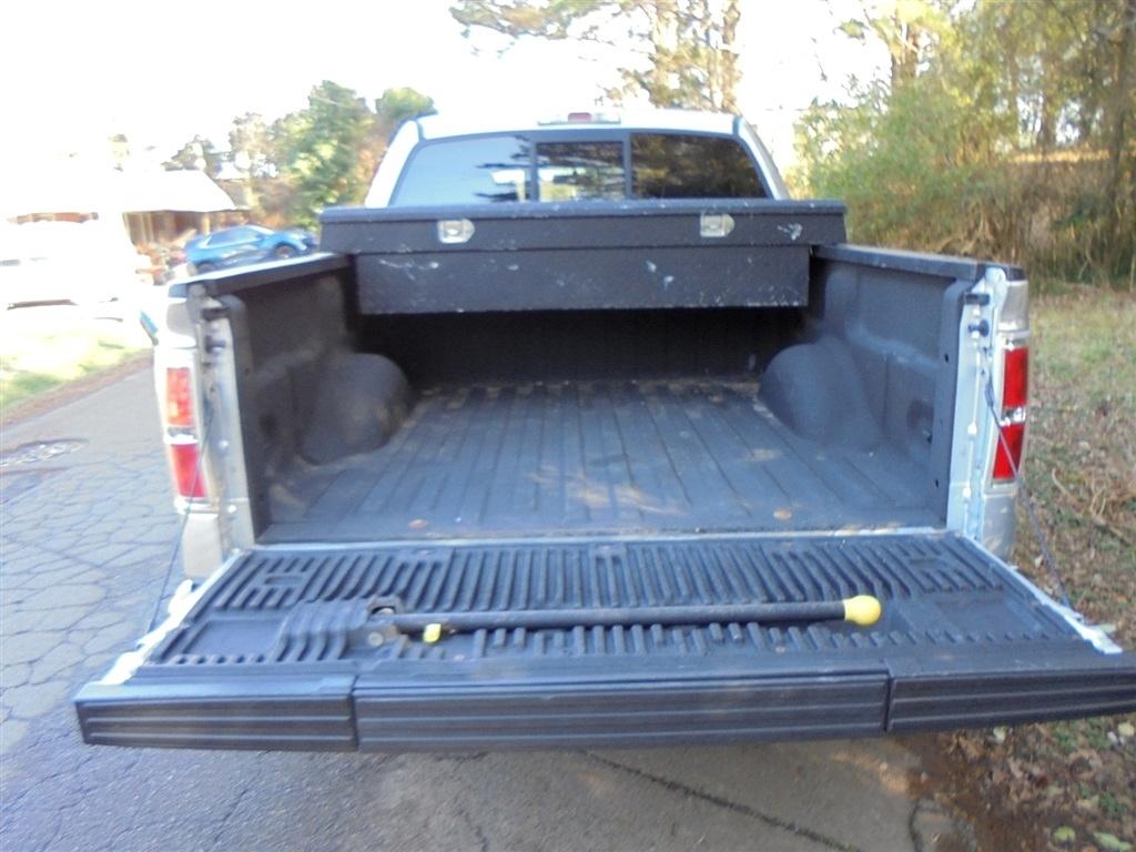 Ford F-150 2WD SuperCrew 145" Lariat 2013