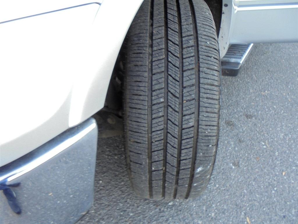 Ford F-150 2WD SuperCrew 145" Lariat 2013