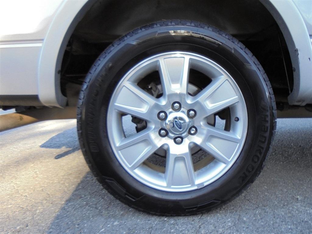 Ford F-150 2WD SuperCrew 145" Lariat 2013