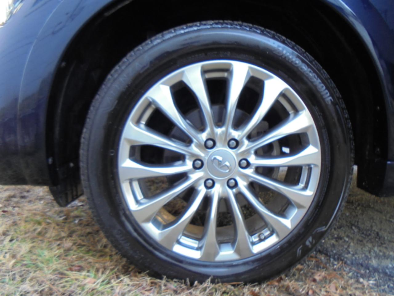 Infiniti QX80 AWD 2017