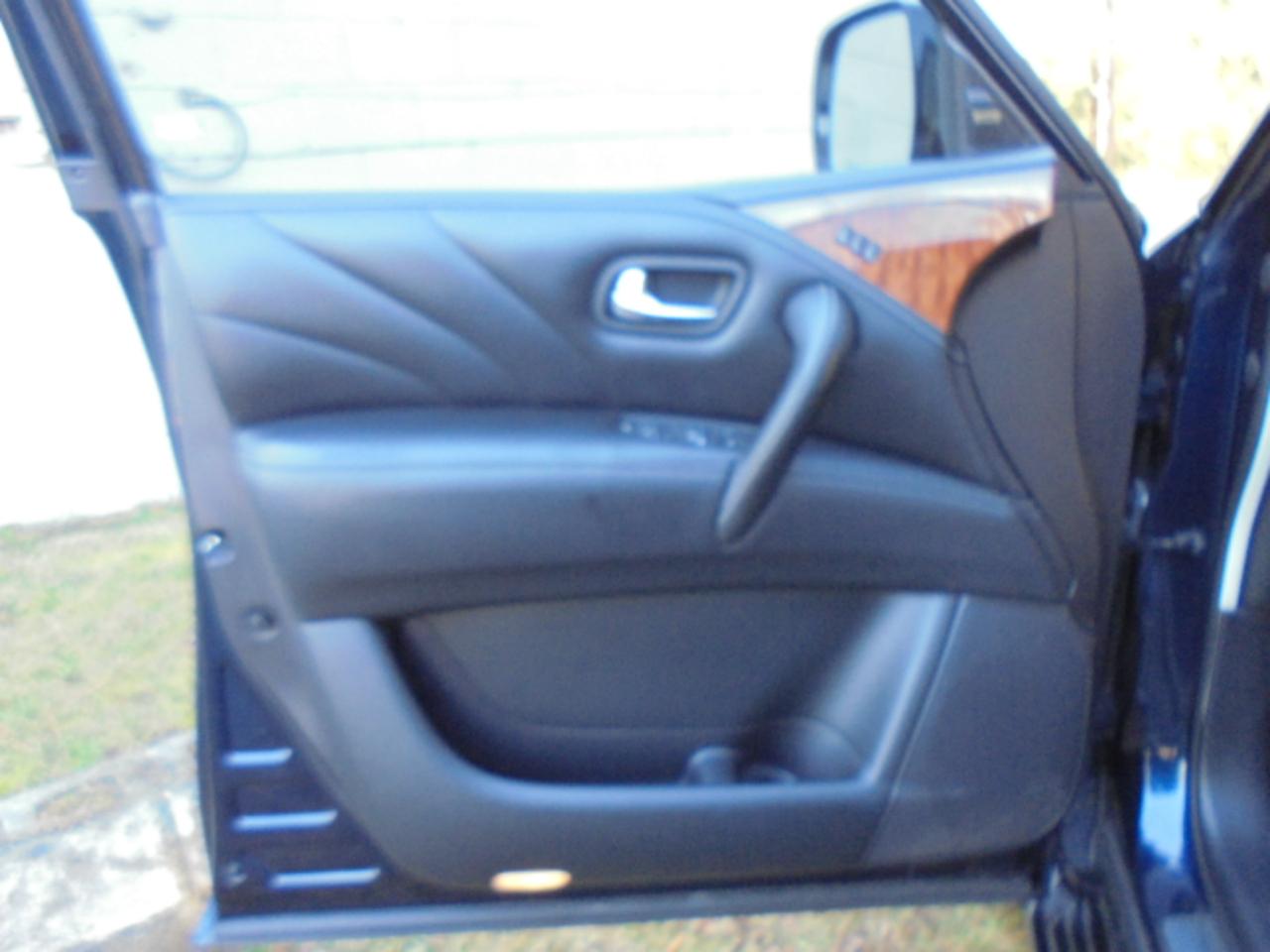 Infiniti QX80 AWD 2017