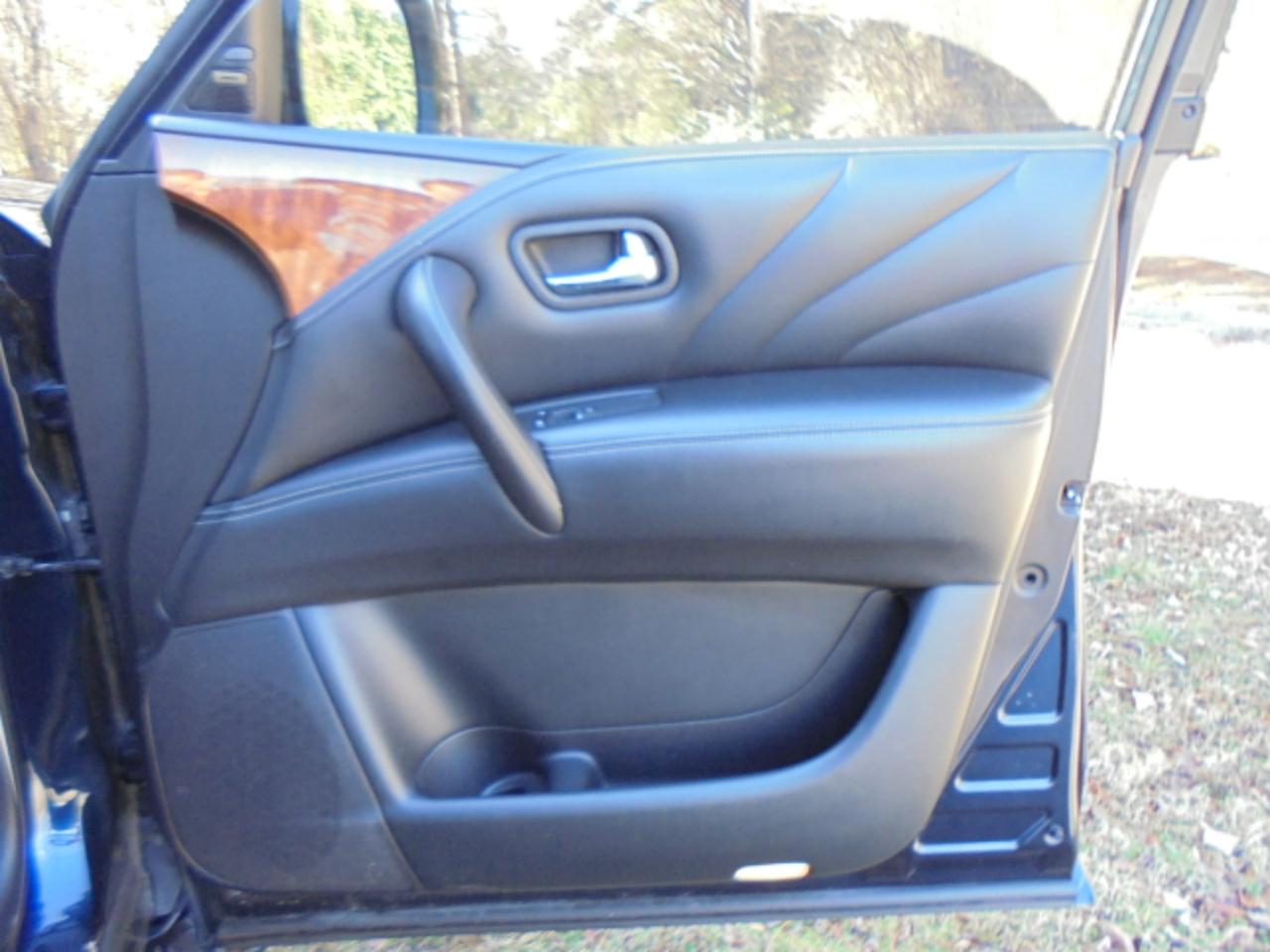 Infiniti QX80 AWD 2017