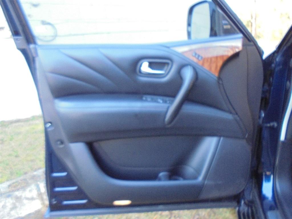 Infiniti QX80 AWD 2017