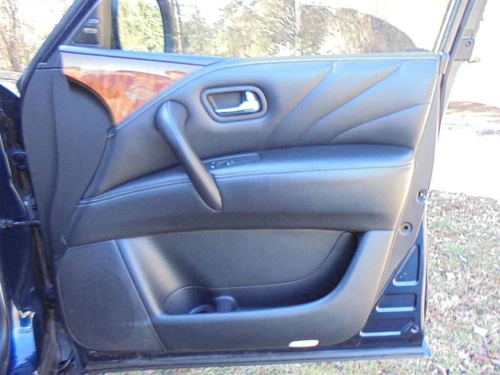 Infiniti QX80 AWD 2017