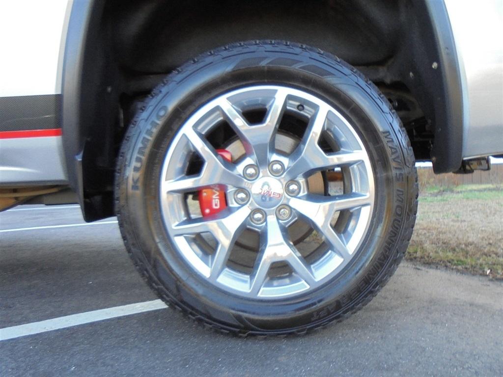 GMC Sierra 1500 4WD Double Cab 143.5" SLT 2018