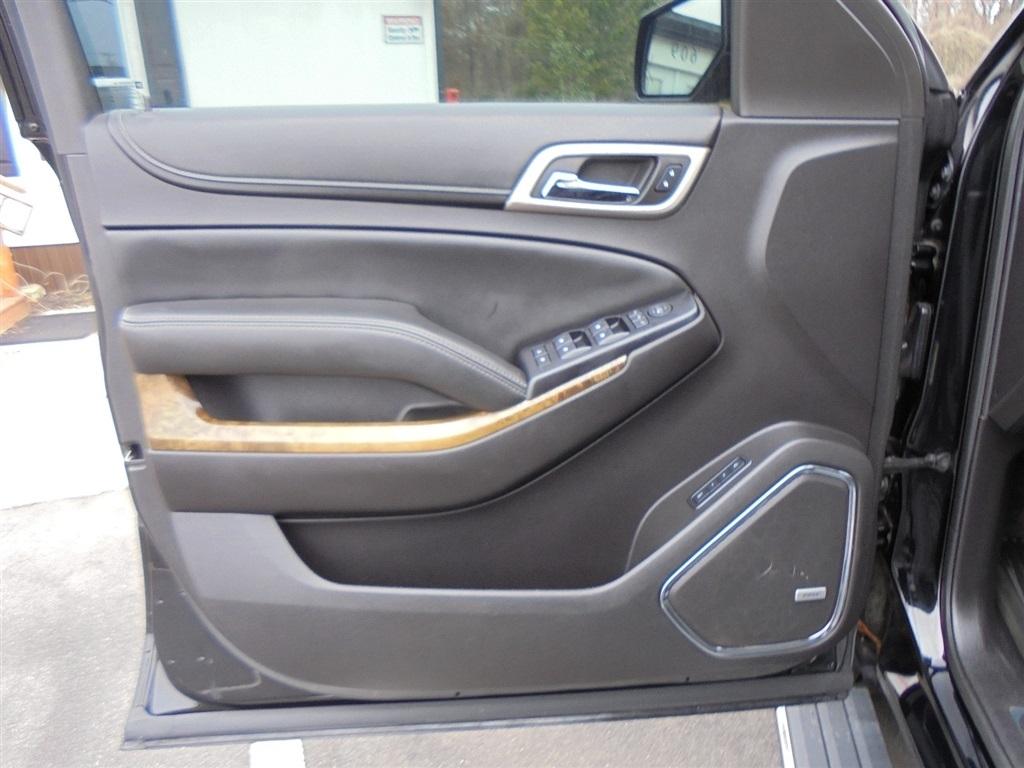 GMC Yukon XL 2WD 4dr Denali 2015