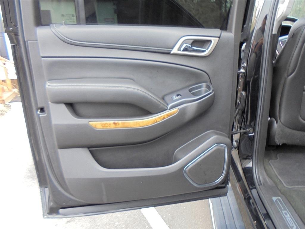 GMC Yukon XL 2WD 4dr Denali 2015