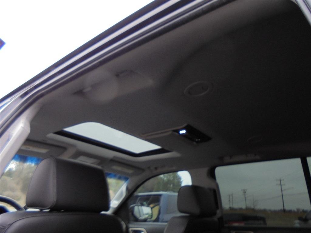 GMC Yukon XL 2WD 4dr Denali 2015