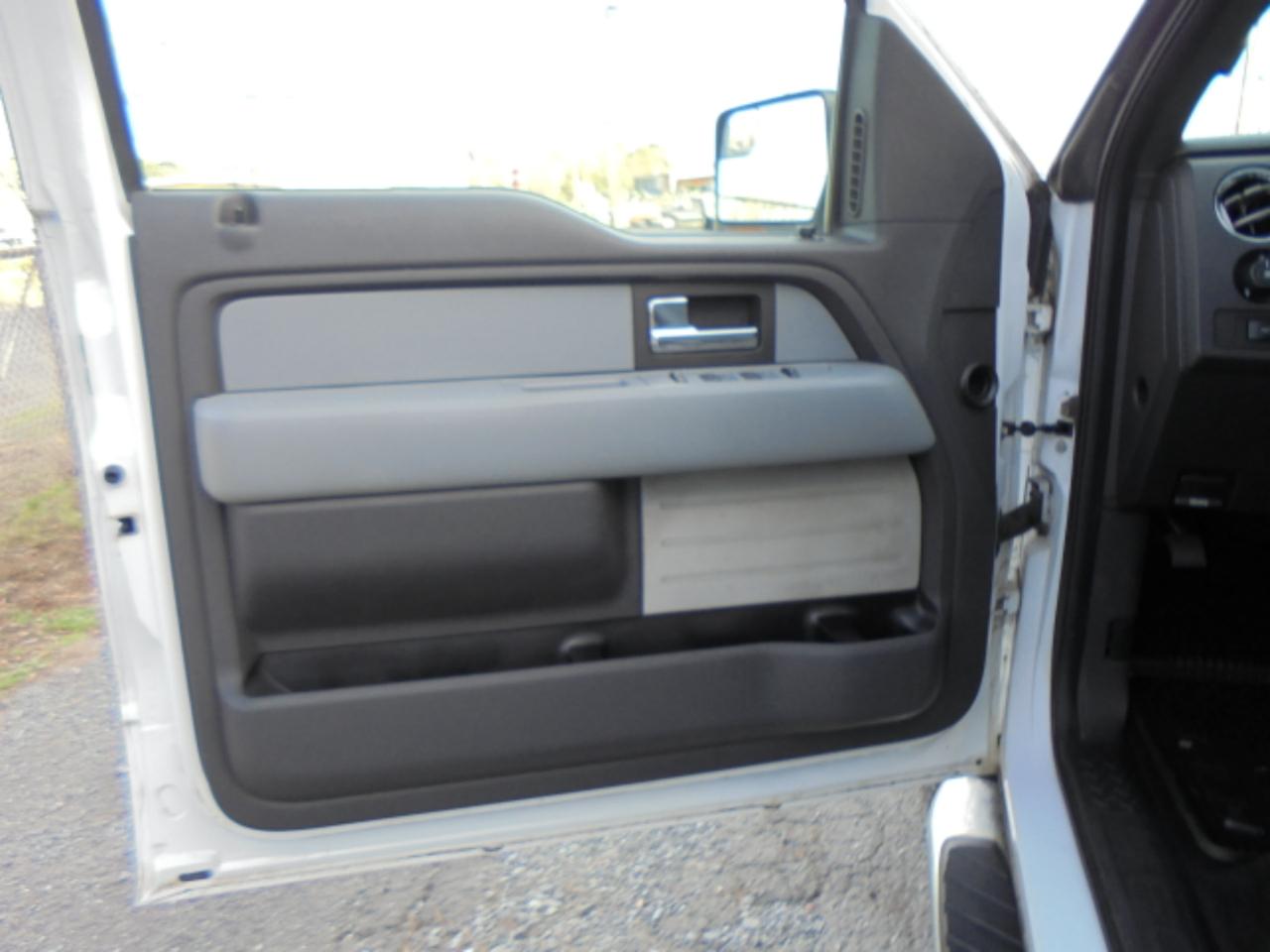 Ford F-150 4WD SuperCrew 157" XLT 2014