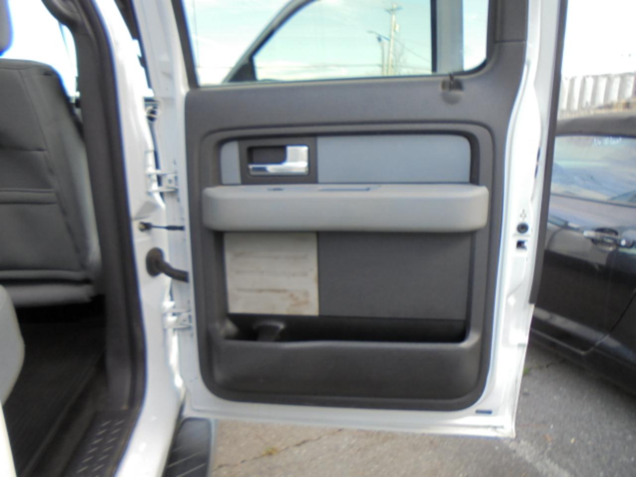 Ford F-150 4WD SuperCrew 157" XLT 2014