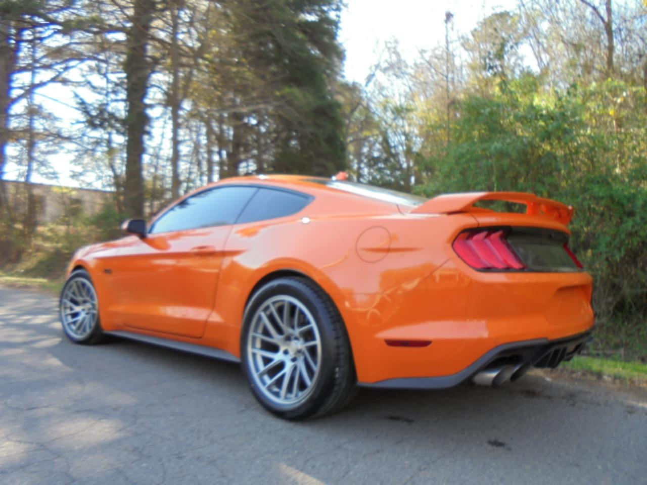 Ford Mustang GT Premium 2D Coupe 2021