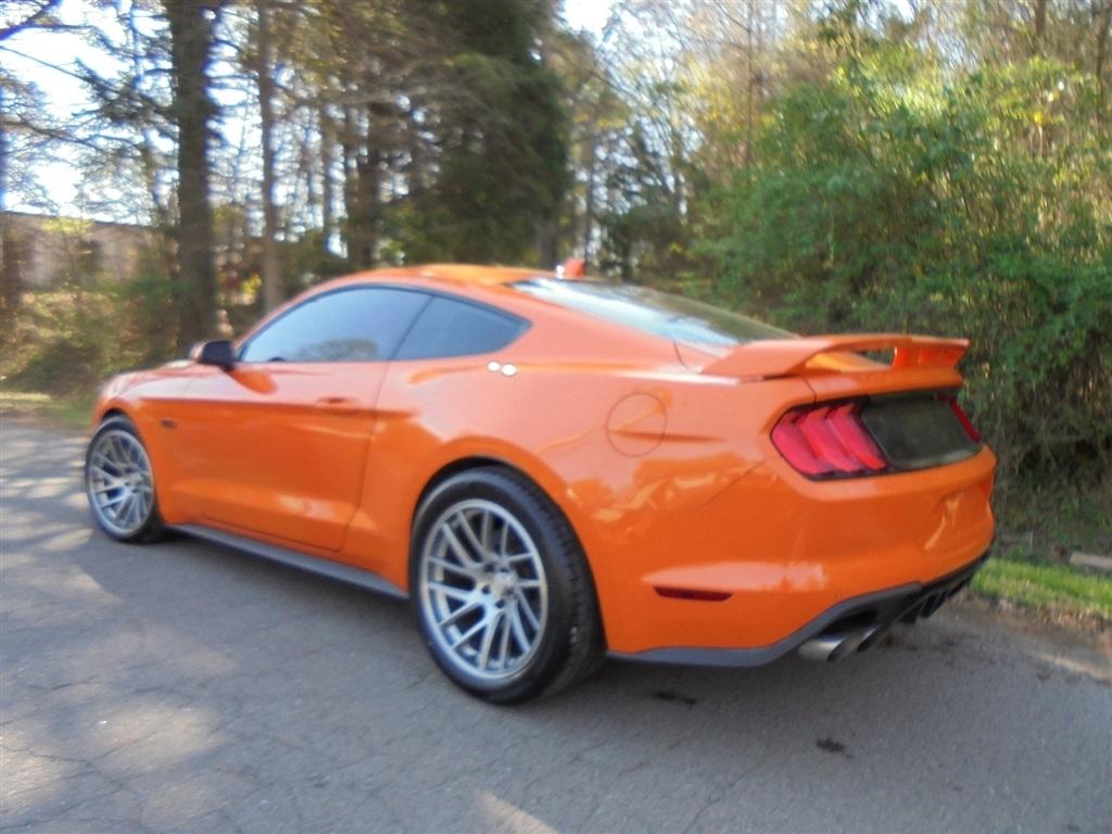 Ford Mustang GT Premium 2D Coupe 2021