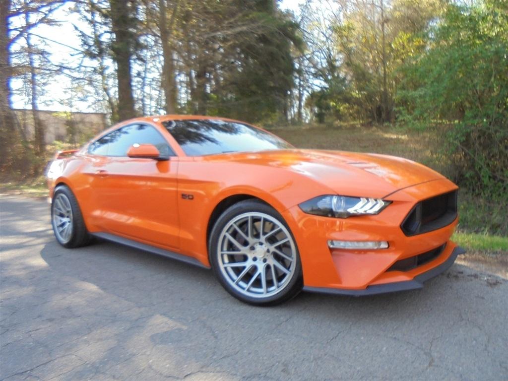 Ford Mustang GT Premium 2D Coupe 2021