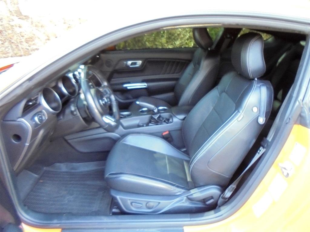 Ford Mustang GT Premium 2D Coupe 2021