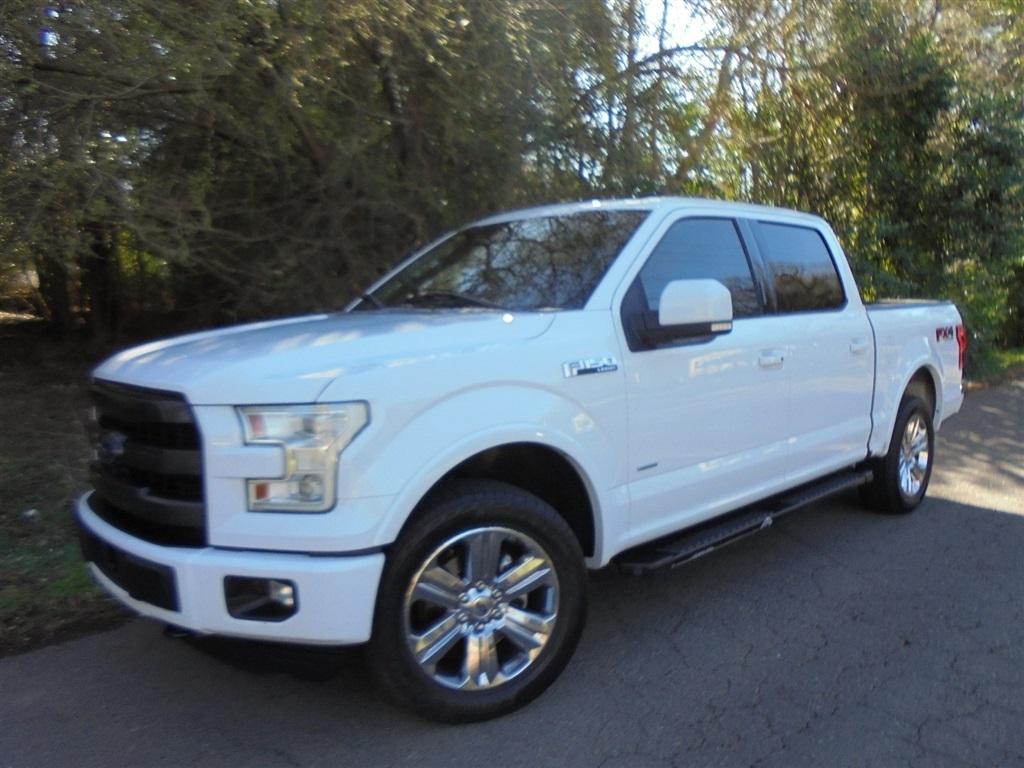 2016 Ford F-150 4WD SuperCrew 145" Lariat