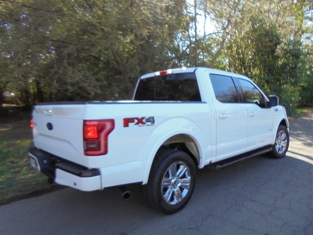 Ford F-150 4WD SuperCrew 145" Lariat 2016