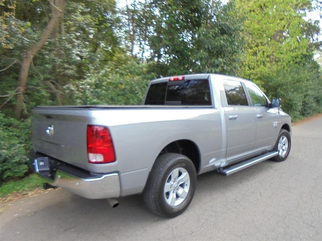 RAM 1500 Classic SLT 4x2 Crew Cab 6'4" Box 2020