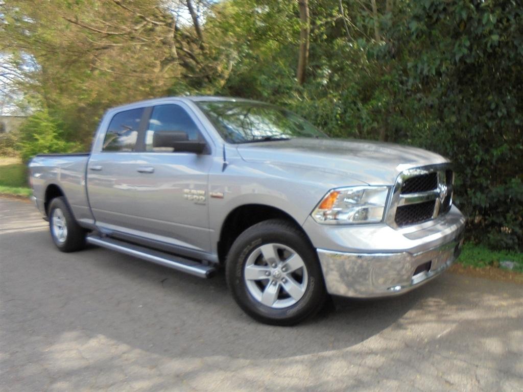 RAM 1500 Classic SLT 4x2 Crew Cab 6'4" Box 2020