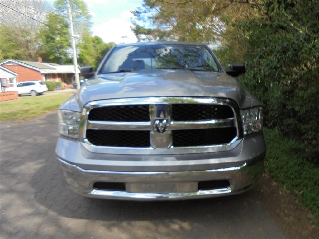 RAM 1500 Classic SLT 4x2 Crew Cab 6'4" Box 2020