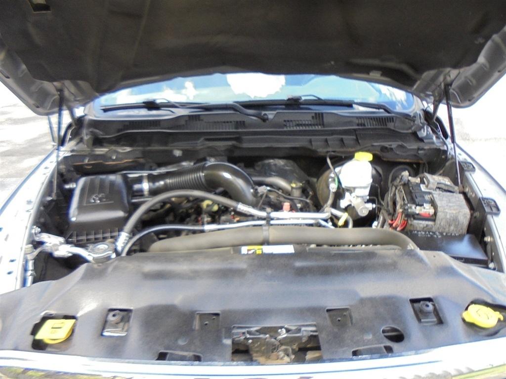 RAM 1500 Classic SLT 4x2 Crew Cab 6'4" Box 2020