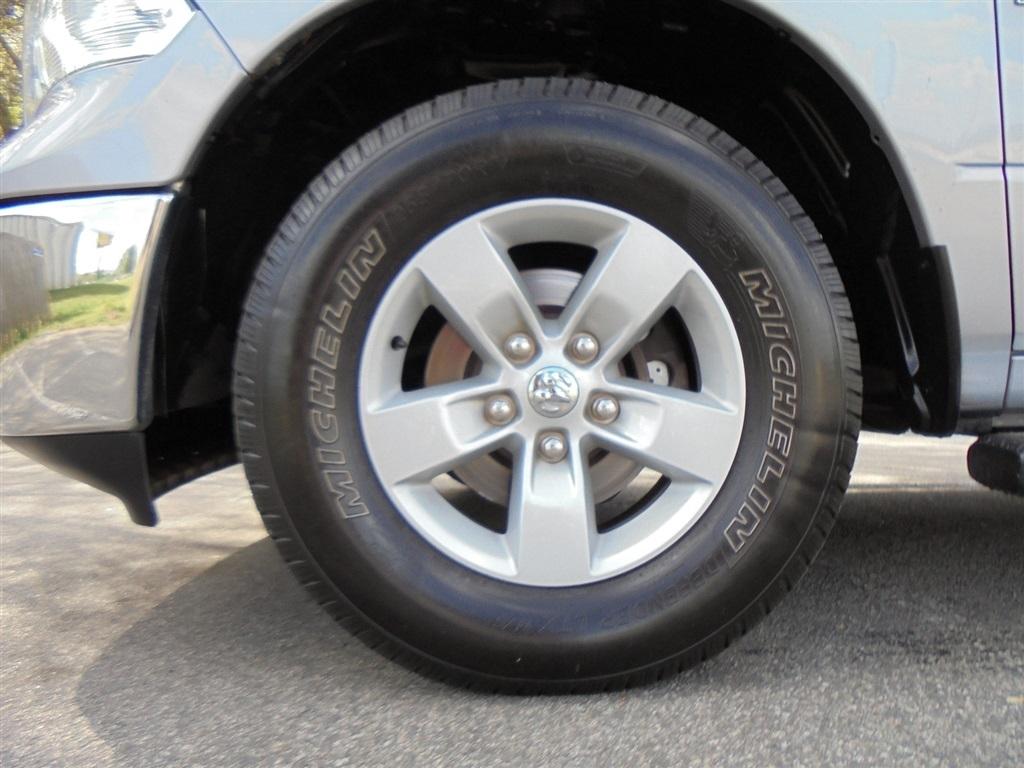 RAM 1500 Classic SLT 4x2 Crew Cab 6'4" Box 2020