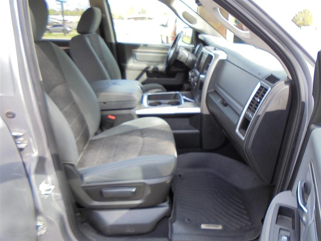 RAM 1500 Classic SLT 4x2 Crew Cab 6'4" Box 2020