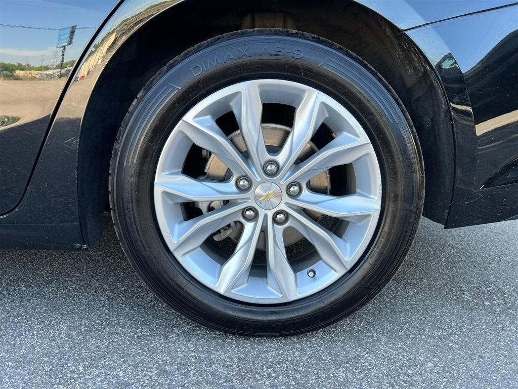 Chevrolet Malibu 4dr Sdn LT 2022