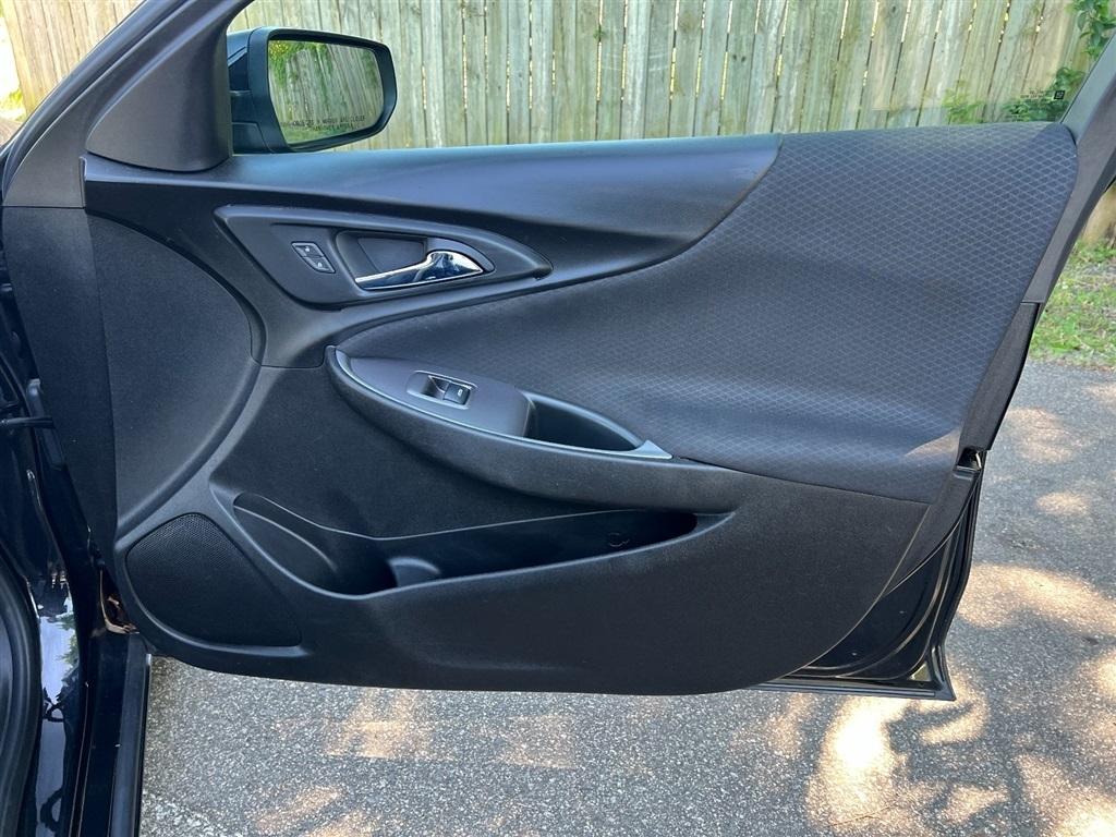 Chevrolet Malibu 4dr Sdn LT 2022