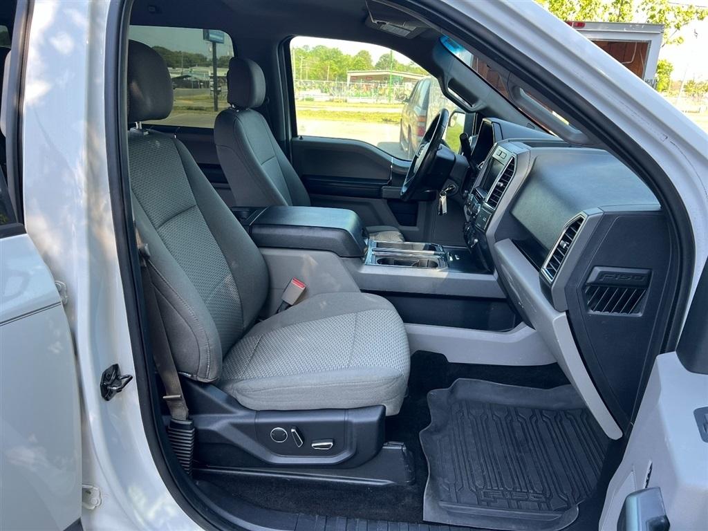 Ford F-150 4WD SuperCrew 145" King Ranch 2015