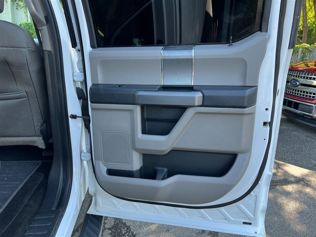 Ford F-150 4WD SuperCrew 145" King Ranch 2015