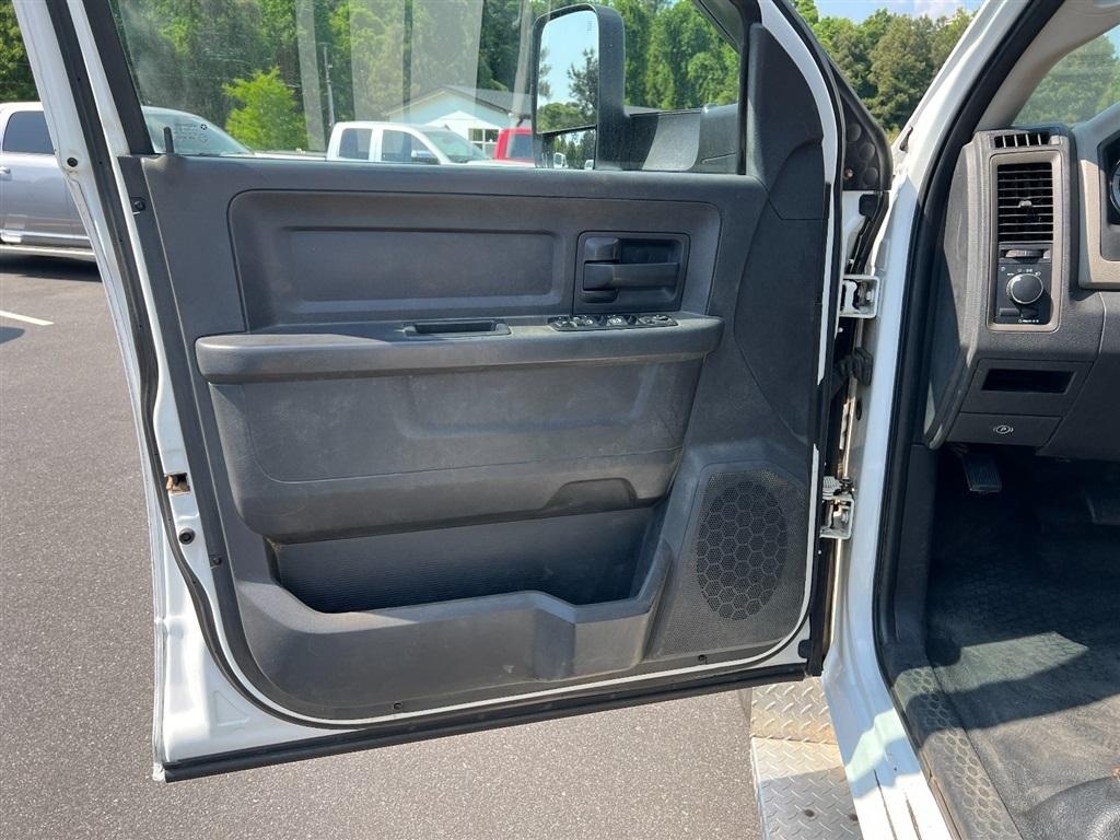 RAM 3500 2WD Crew Cab 172" WB 60" CA ST 2012