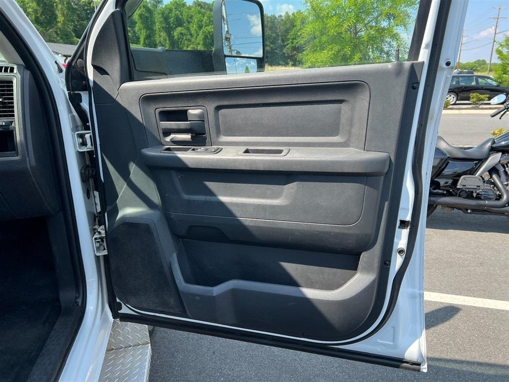 RAM 3500 2WD Crew Cab 172" WB 60" CA ST 2012