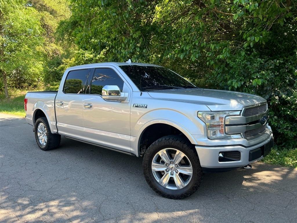 Ford F-150 4WD SuperCrew 145" Platinum 2019
