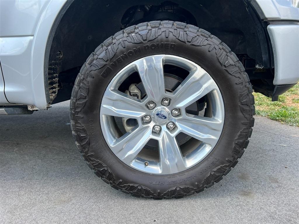 Ford F-150 4WD SuperCrew 145" Platinum 2019