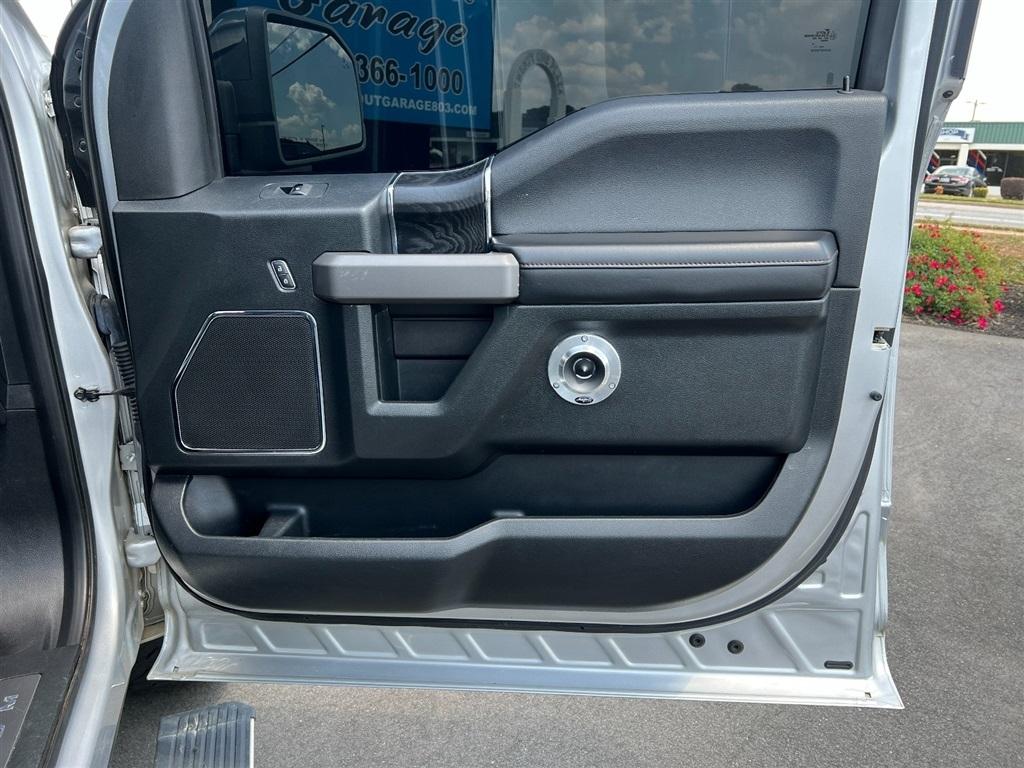 Ford F-150 4WD SuperCrew 145" Platinum 2019