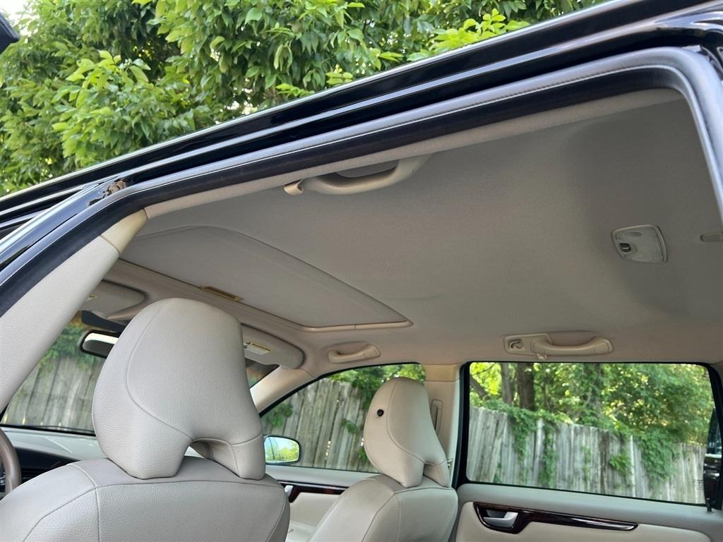 Volvo V70 2.5L Turbo Auto 2006