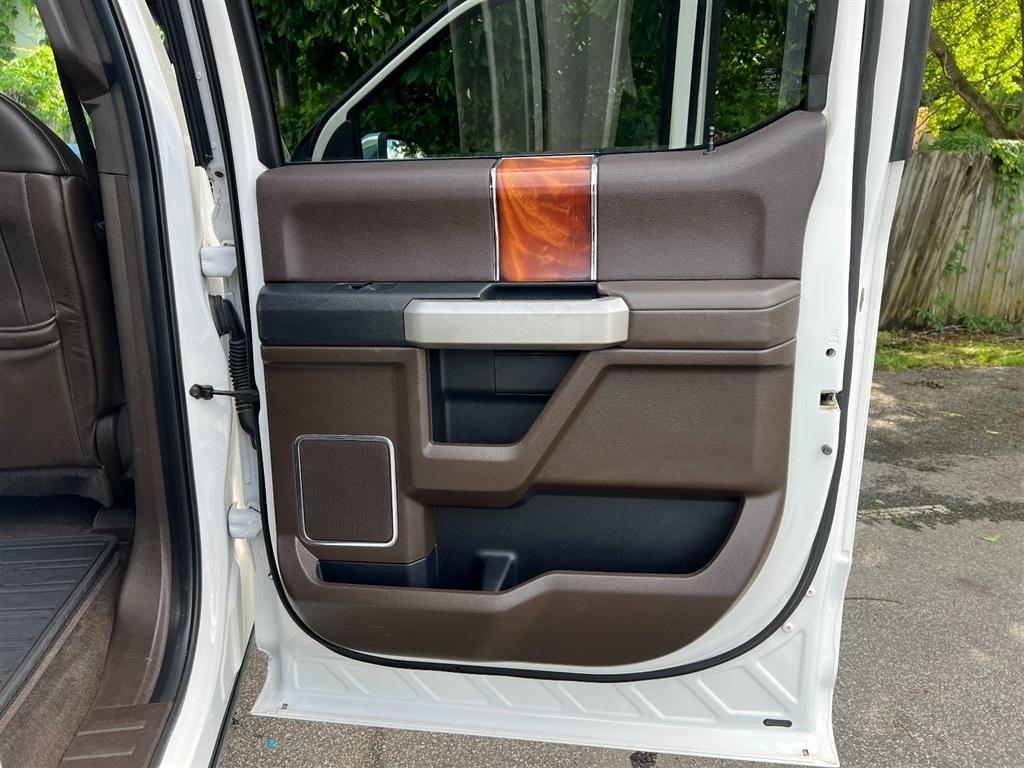 Ford F-150 4WD SuperCrew 145" King Ranch 2015